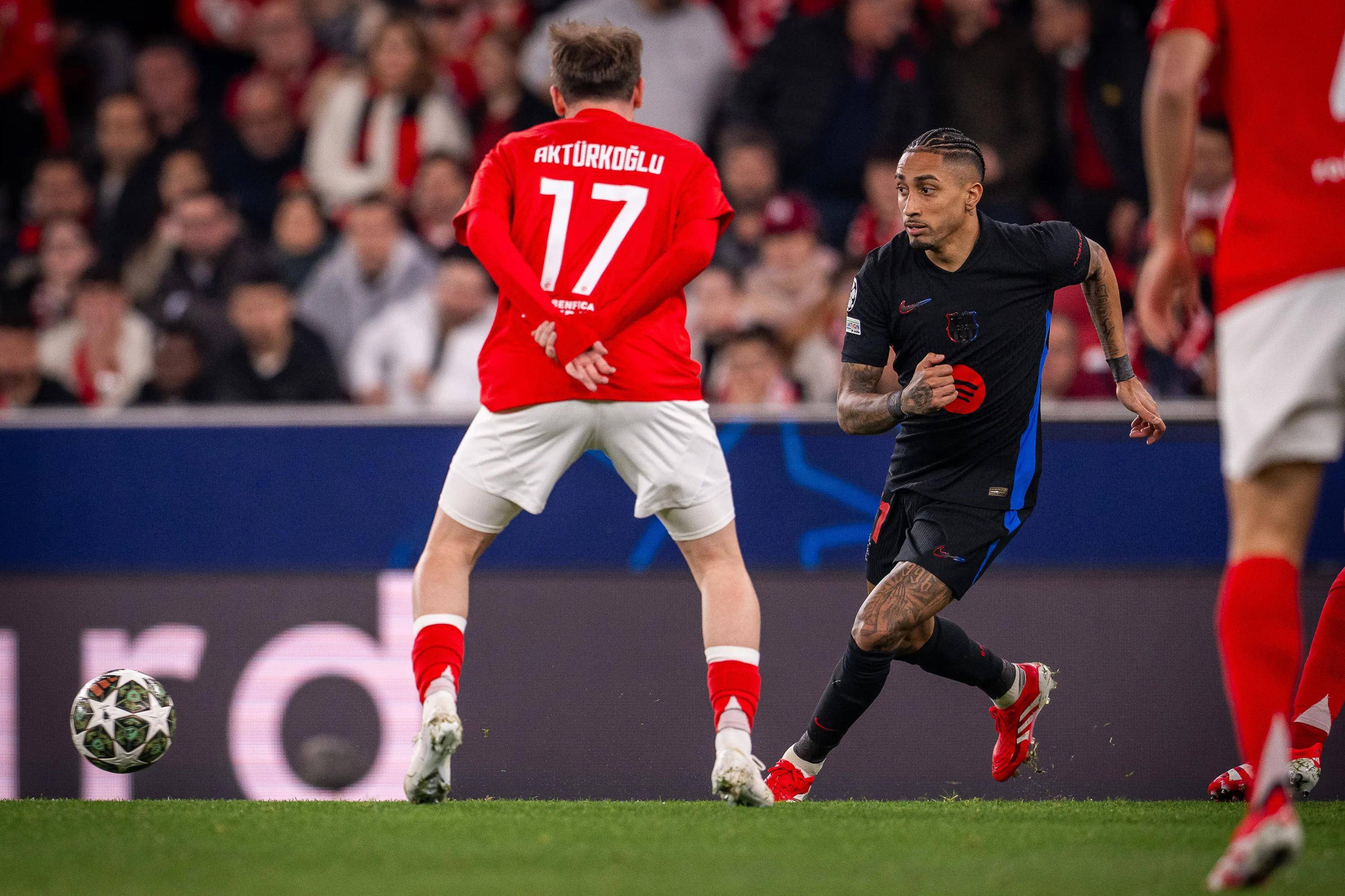 包含拜仁慕尼黑大胜利物浦：晋级之志的词条