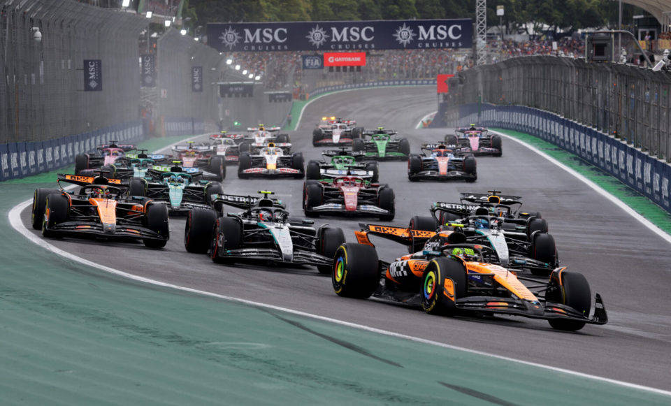 红牛车队横扫阿斯顿马丁，诺里斯关键制胜的简单介绍