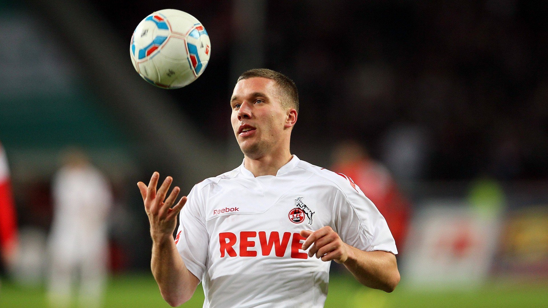 东方力量闪耀奥兰多,乔治高光表现助山东队力克魔术,书写中国篮球新篇章